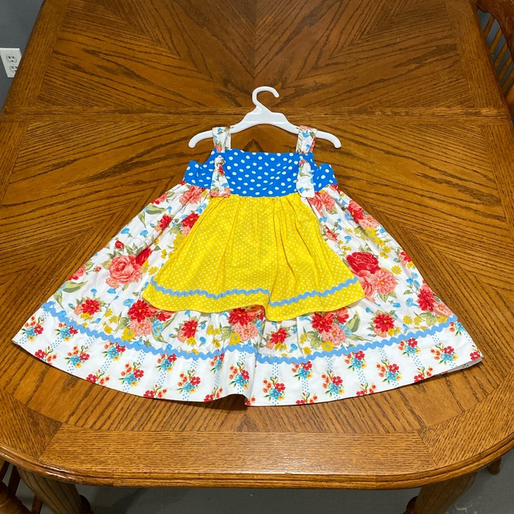 Homemade Pioneer print toddler dress. Size 5 years.
